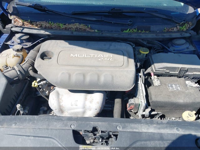 2015 Chrysler 200 Limited მანქანა იყიდება აუქციონზე, vin: 1C3CCCAB7FN646318, აუქციონის ნომერი: 45165069