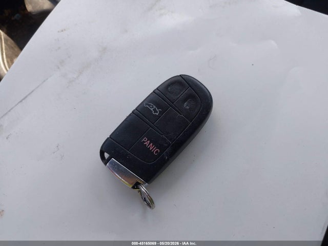 2015 Chrysler 200 Limited მანქანა იყიდება აუქციონზე, vin: 1C3CCCAB7FN646318, აუქციონის ნომერი: 45165069