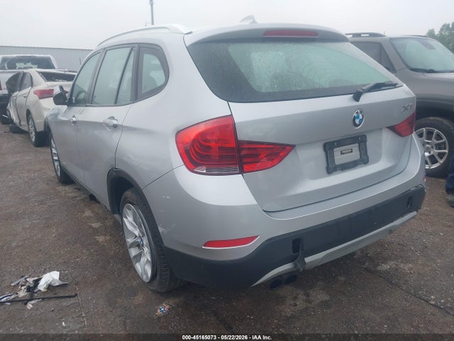 2015 Bmw X1 Xdrive28i მანქანა იყიდება აუქციონზე, vin: WBAVL1C55FVY24630, აუქციონის ნომერი: 45165073