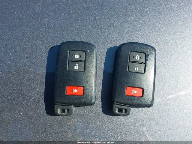 45165081 :رقم المزاد ، JTDKDTB36J1609756 vin ، 2018 Toyota Prius C Four/one/three/two مزاد بيع