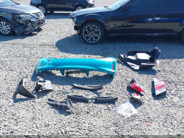 45165081 :رقم المزاد ، JTDKDTB36J1609756 vin ، 2018 Toyota Prius C Four/one/three/two مزاد بيع