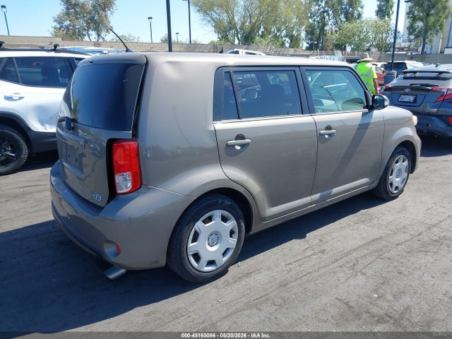 45165086 :رقم المزاد ، JTLZE4FE5DJ040615 vin ، 2013 Scion Xb مزاد بيع