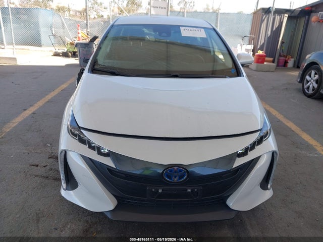 Продаж на аукціоні авто 2022 Toyota Prius Prime Xle, vin: JTDKAMFPXN3219751, номер лоту: 45165111