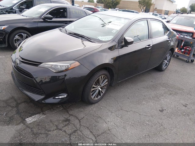 Toyota COROLLA LE 2018 2T1BURHE7JC091440 Image 2