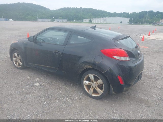 Продаж на аукціоні авто 2013 Hyundai Veloster Base W/black, vin: KMHTC6ADXDU150832, номер лоту: 45165163