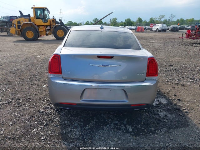 2018 Chrysler 300 Limited Awd მანქანა იყიდება აუქციონზე, vin: 2C3CCAKG3JH218388, აუქციონის ნომერი: 45165181