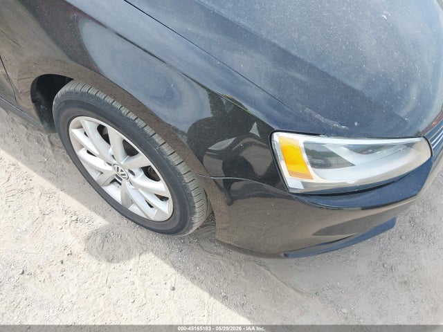 3VWD17AJ0EM393076 Volkswagen Jetta 1.8t Se