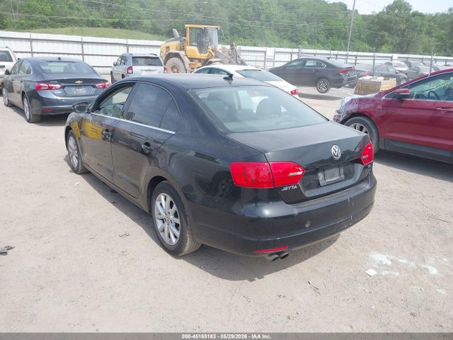 3VWD17AJ0EM393076 Volkswagen Jetta 1.8t Se