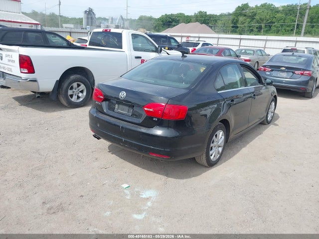 3VWD17AJ0EM393076 Volkswagen Jetta 1.8t Se