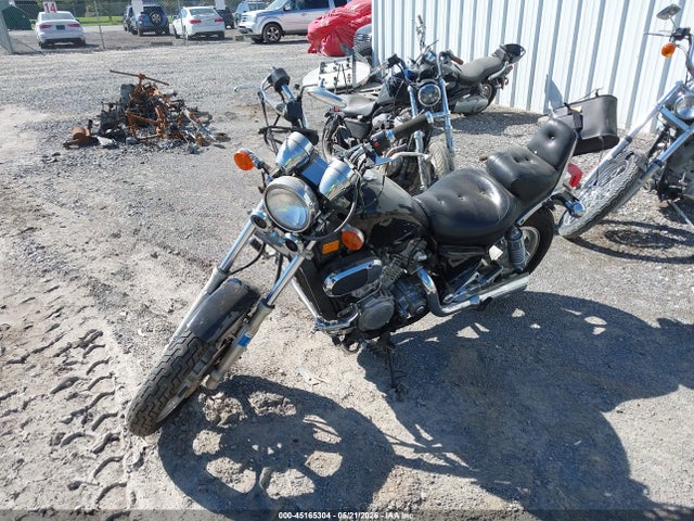 45165304 :رقم المزاد ، JKAVNDA144B552837 vin ، 2004 Kawasaki Vn750 مزاد بيع
