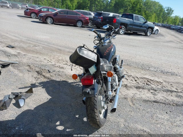 45165304 :رقم المزاد ، JKAVNDA144B552837 vin ، 2004 Kawasaki Vn750 مزاد بيع