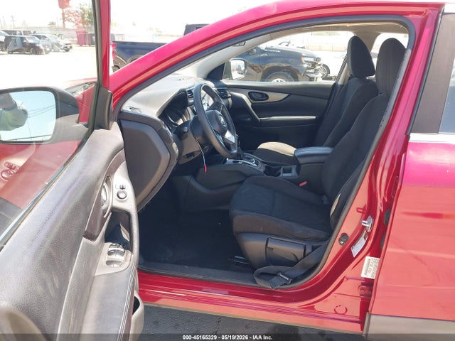 JN1BJ1CP6HW023380 Nissan Rogue Sport S