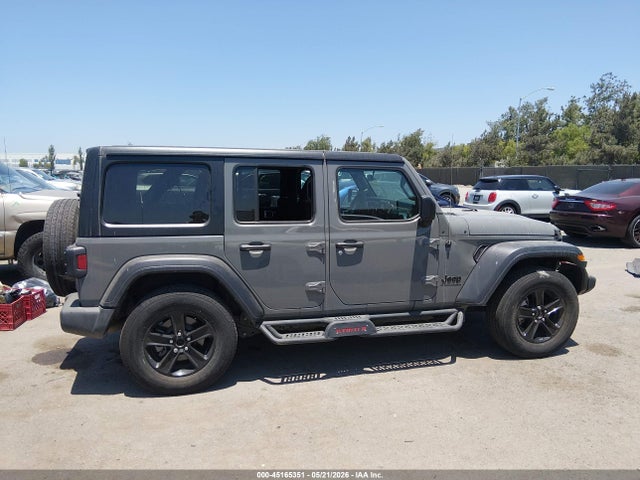1C4HJXDG8PW679247 Jeep Wrangler 4-door Sport Altitude 4x4