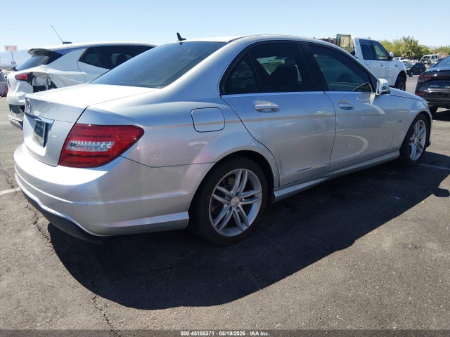 Продаж на аукціоні авто 2012 Mercedes-benz C 250 Sport, vin: WDDGF4HB2CR210972, номер лоту: 45165371