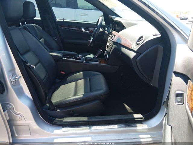Продаж на аукціоні авто 2012 Mercedes-benz C 250 Sport, vin: WDDGF4HB2CR210972, номер лоту: 45165371