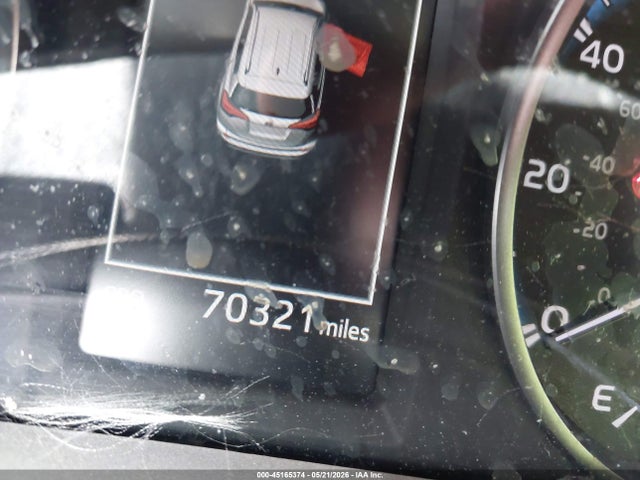 Toyota RAV4 LE 2018 2T3ZFREV1JW426002 Image 15