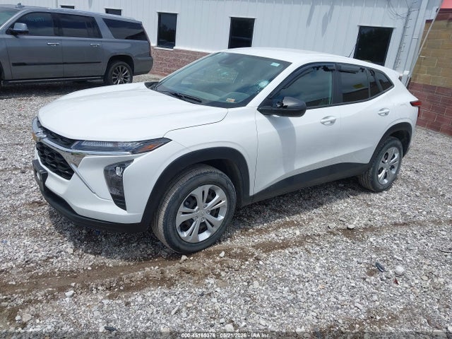 Chevrolet Trax Fwd Sp 2024 KL77LFE27RC083678 Image 2