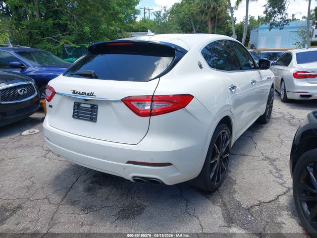 2020 Maserati Levante S მანქანა იყიდება აუქციონზე, vin: ZN661YUA9LX344851, აუქციონის ნომერი: 45165378