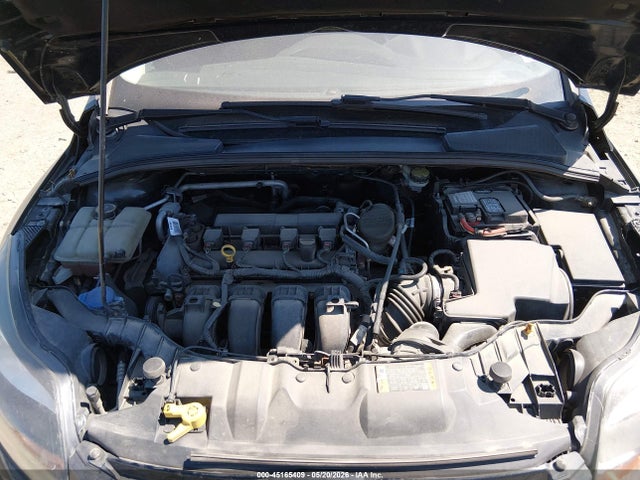 1FADP3N26EL415893 Ford Focus Titanium
