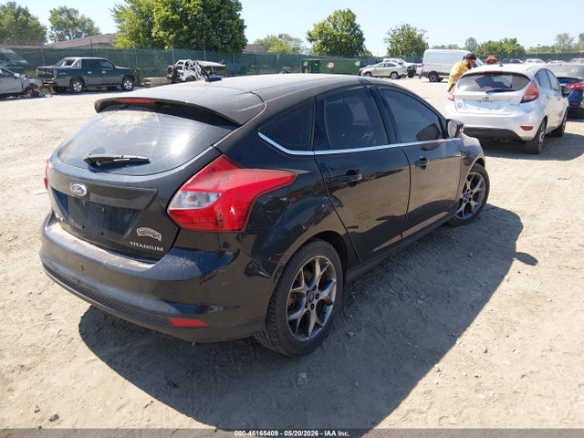 1FADP3N26EL415893 Ford Focus Titanium