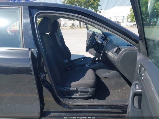 3VWD67AJ5GM258177 Volkswagen Jetta 1.4t Se