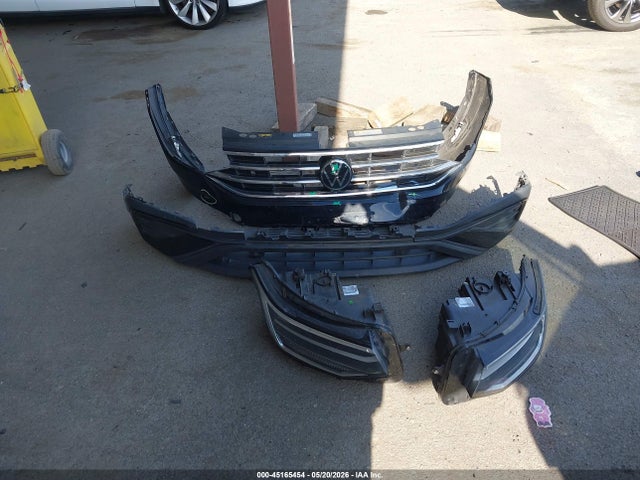 45165454 :رقم المزاد ، 3VV3B7AX4NM141624 vin ، 2022 Volkswagen Tiguan 2.0t Se مزاد بيع