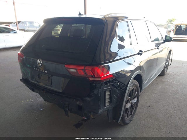 45165454 :رقم المزاد ، 3VV3B7AX4NM141624 vin ، 2022 Volkswagen Tiguan 2.0t Se مزاد بيع
