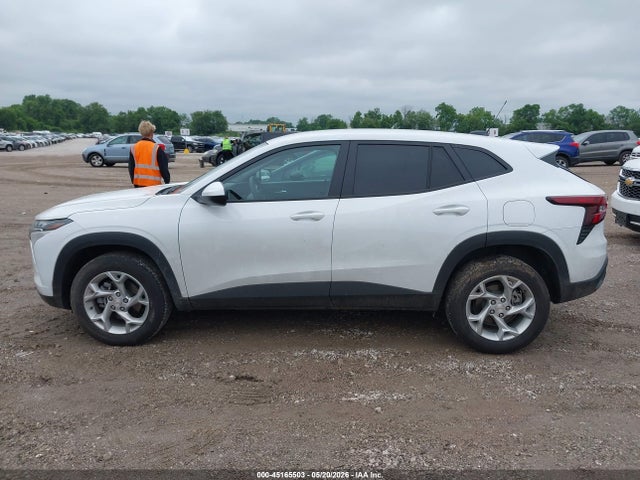 KL77LFEP0SC303955 Chevrolet Trax Fwd Ls