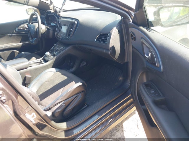 Продажа на аукционе авто 2015 Chrysler 200 S, vin: 1C3CCCDG2FN522741, номер лота: 45165519
