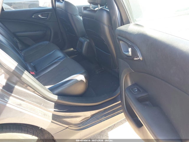 Продажа на аукционе авто 2015 Chrysler 200 S, vin: 1C3CCCDG2FN522741, номер лота: 45165519