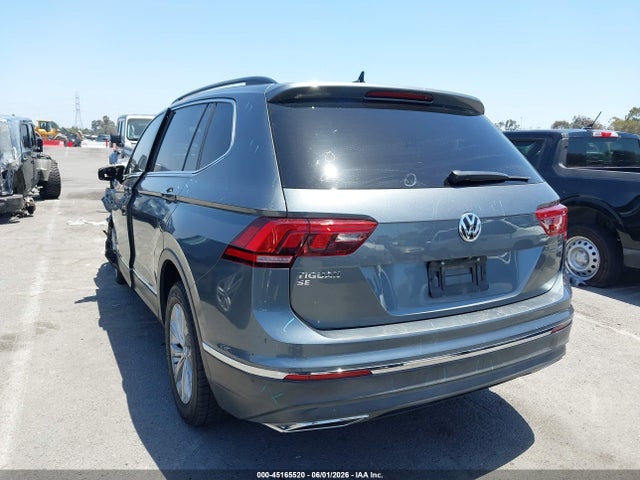 45165520 :رقم المزاد ، 3VV3B7AX1JM017854 vin ، 2018 Volkswagen Tiguan 2.0t Se/2.0t Sel مزاد بيع
