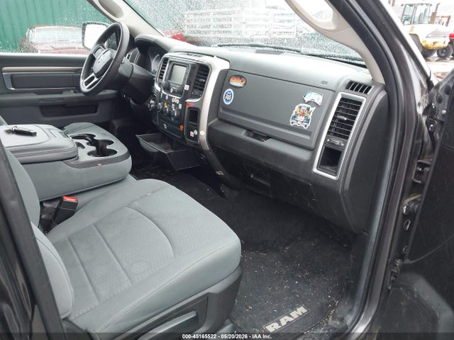 Продаж на аукціоні авто 2019 Ram 1500 Classic Slt  4x4 6'4 Box, vin: 1C6RR7TT1KS601668, номер лоту: 45165522