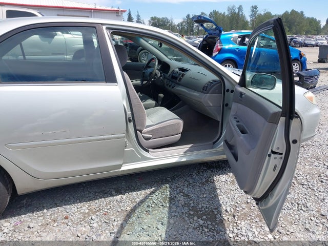 45165556 :رقم المزاد ، JTDBE32K340266337 vin ، 2004 Toyota Camry Le مزاد بيع
