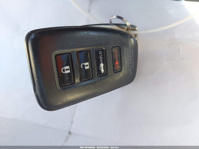 JTHBA1D2XG5009291 Lexus IS 200T