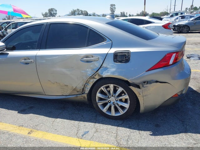 JTHBA1D2XG5009291 Lexus IS 200T