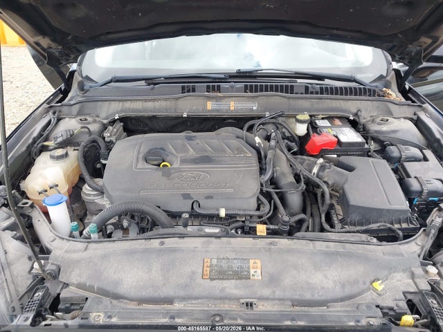 3FA6P0HD8HR310153 Ford FUSION SE