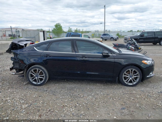 3FA6P0HD8HR310153 Ford FUSION SE