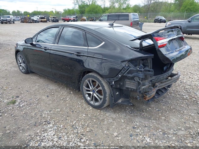 3FA6P0HD8HR310153 Ford FUSION SE