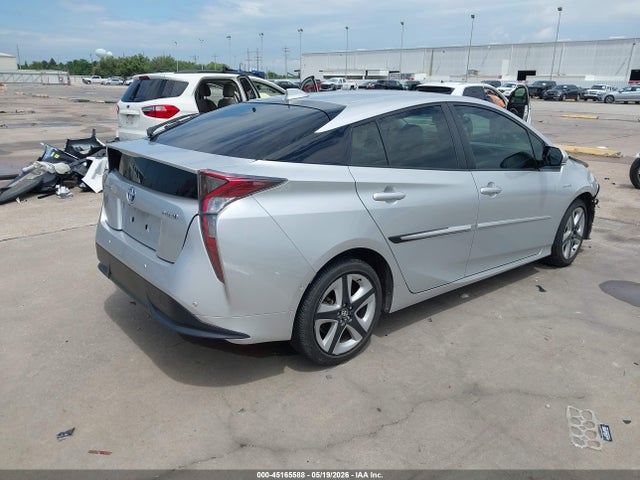 Toyota Prius Four Touring 2016 JTDKARFU6G3511628 Image 4