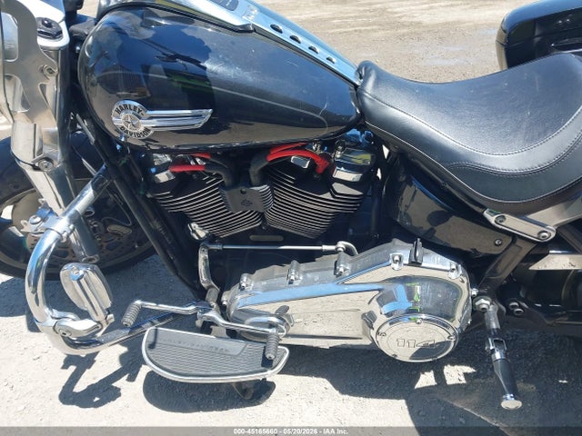 Harley-Davidson FLFBS 2023 1HD1YGK20PB025188 Image 9