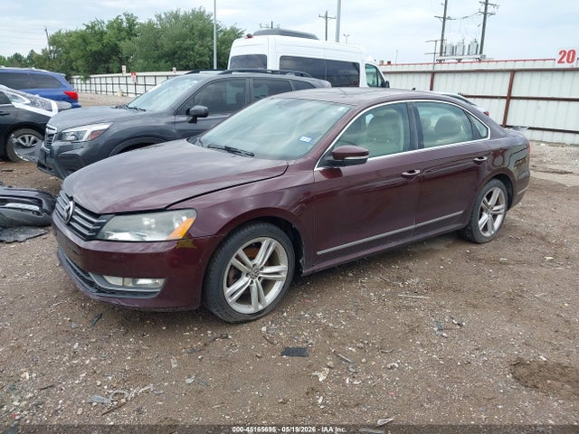 Продаж на аукціоні авто 2014 Volkswagen Passat 1.8t Sel Premium, vin: 1VWCT7A34EC025136, номер лоту: 45165695