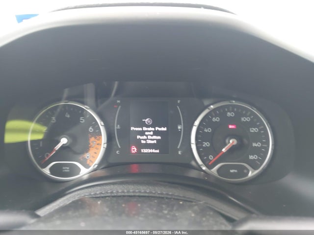 Продажа на аукционе авто 2017 Jeep Renegade Sport Fwd, vin: ZACCJAABXHPF01998, номер лота: 45165697