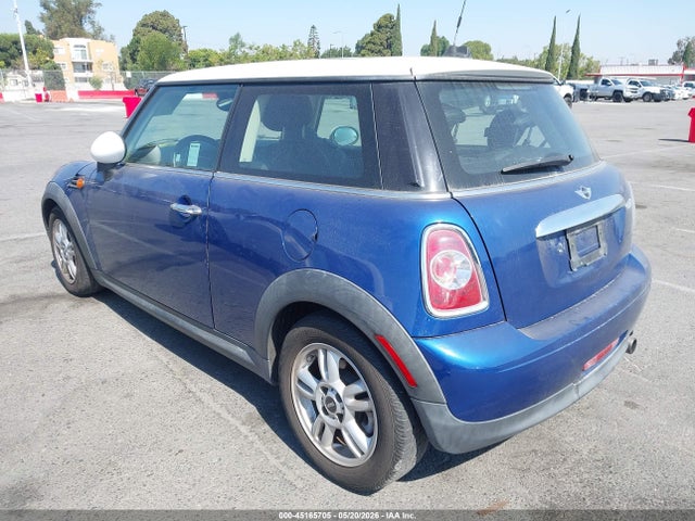 2013 Mini Hardtop Cooper მანქანა იყიდება აუქციონზე, vin: WMWSU3C57DT685735, აუქციონის ნომერი: 45165705