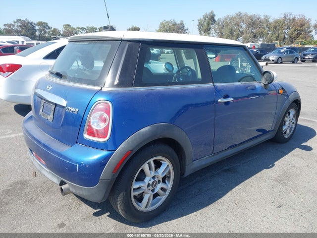 2013 Mini Hardtop Cooper მანქანა იყიდება აუქციონზე, vin: WMWSU3C57DT685735, აუქციონის ნომერი: 45165705
