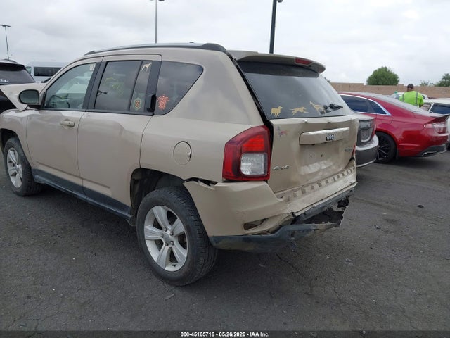 Jeep Compass Latitude 4x4 2017 1C4NJDEB5HD208965 Image 3