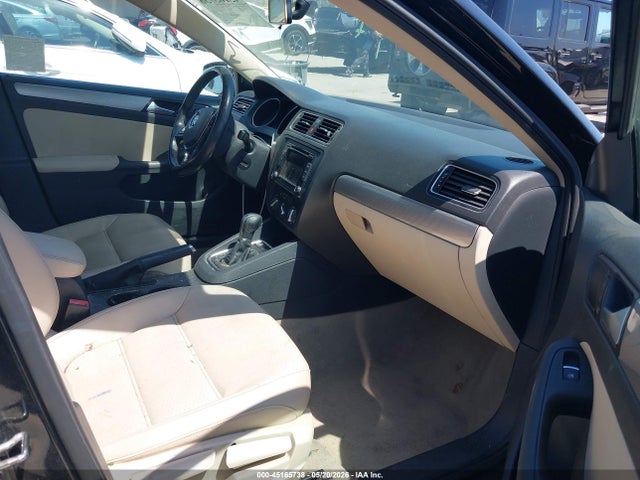 Aukcja sprzedaży 2015 Volkswagen Jetta 1.8t Se, vin: 3VWD17AJXFM357204, numer aukcji: 45165738