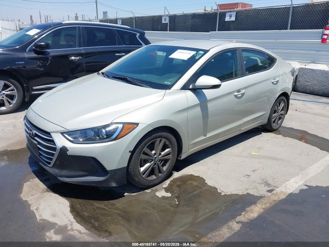 Продаж на аукціоні авто 2018 Hyundai Elantra Sel, vin: 5NPD84LF6JH213637, номер лоту: 45165741