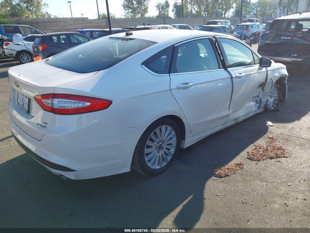3FA6P0LU7GR166407 Ford Fusion Hybrid Se