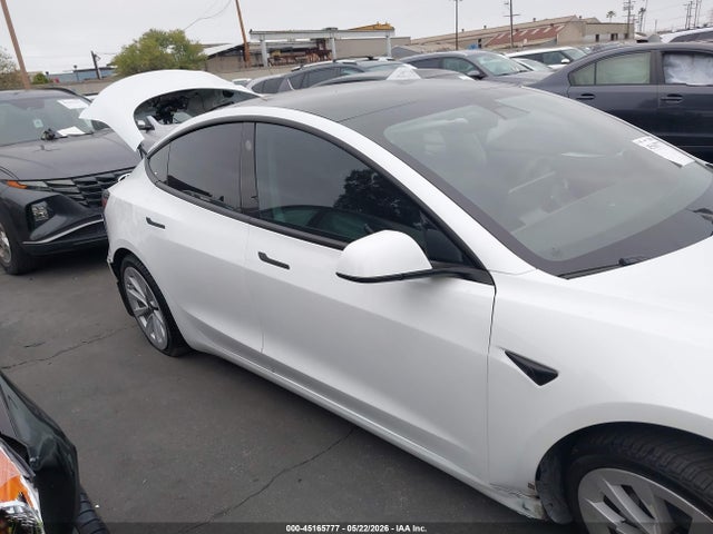 Tesla Model 3 Long Range 2021 5YJ3E1EB2MF070833 Image 13
