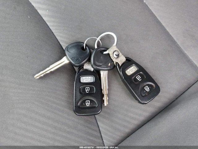 2013 Hyundai Elantra Gls მანქანა იყიდება აუქციონზე, vin: KMHDH4AE9DU013447, აუქციონის ნომერი: 45165791